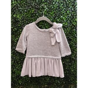 Camilla, Girl toddlers Soft Gray Silver Blouse, Size 3T